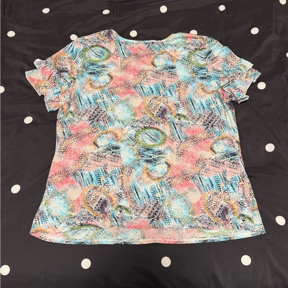 Colorful Patterned Top - Picture 2 of 3